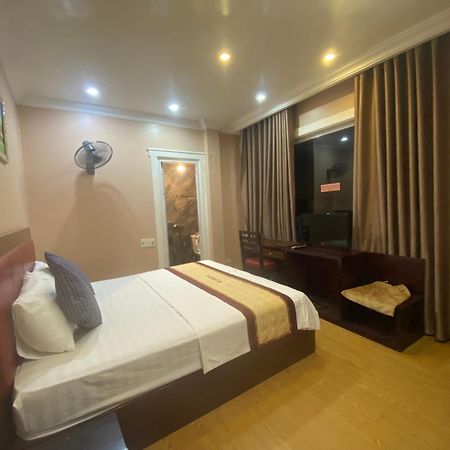 Hong Ky Boutique Hotel Diện Biên Phủ Esterno foto