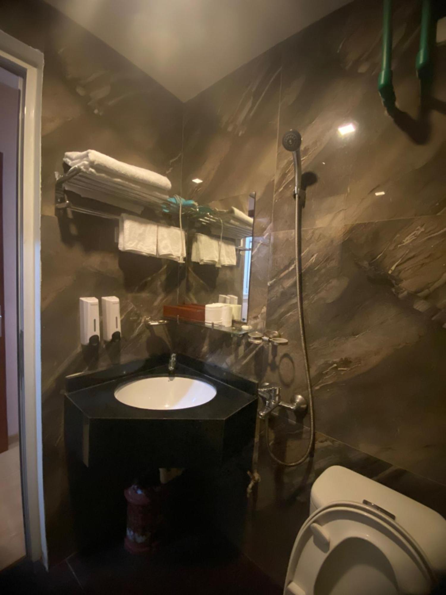 Hong Ky Boutique Hotel Diện Biên Phủ Esterno foto